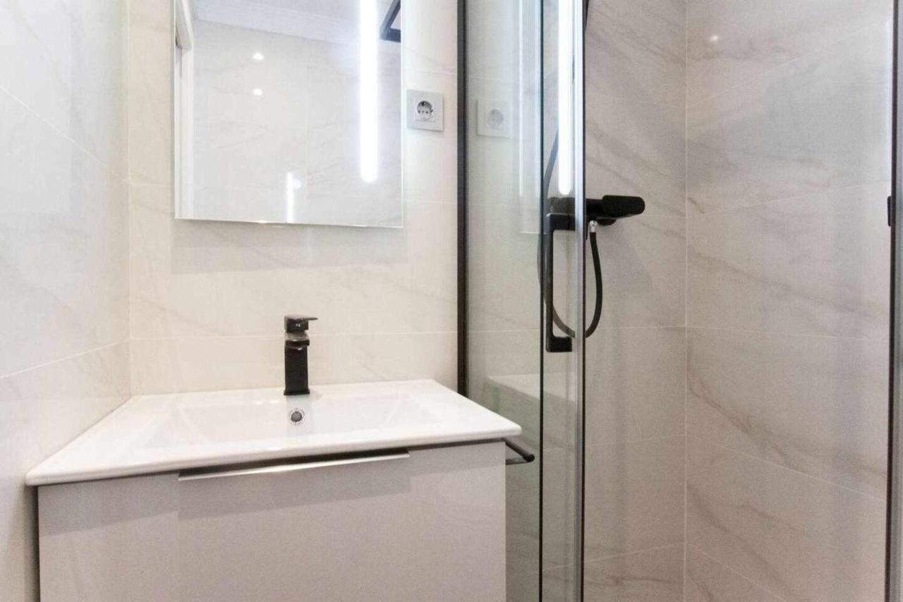 New Moderno Y Elegante Apartamento Centrico Madrid Bagian luar foto